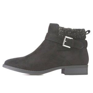 LAST CALL NWT Black Suede Cuff Boot Ankle Boot 6